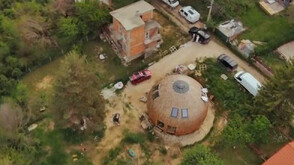 „Да хванеш гората”: Дом без тайни