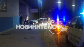 Кола помете трима пешеходци в Пловдив (СНИМКА)