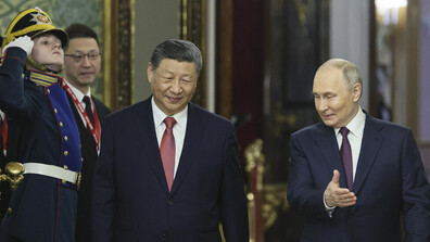 Си Дзипин към Путин: Пекин застава на страната на Русия в лицето на „хегемонистичния тормоз“